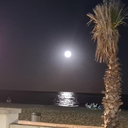 Apartamento Primera Linea Mar Cambrils Cerca Puerto Luaran gambar